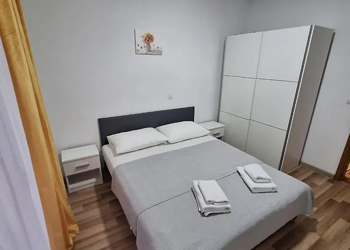 Gostinjska kuća Kalale Deluxe -