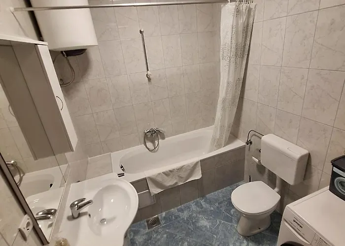 Kalale Deluxe - Gostinjska kuća 3*