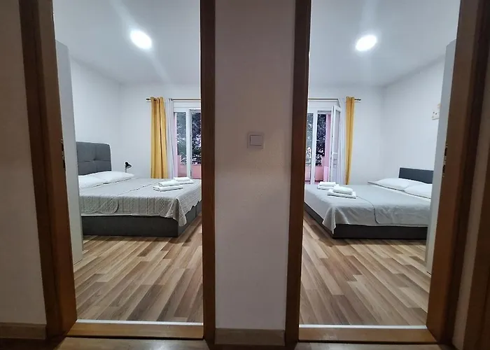 Gostinjska kuća Kalale Deluxe - Makarska